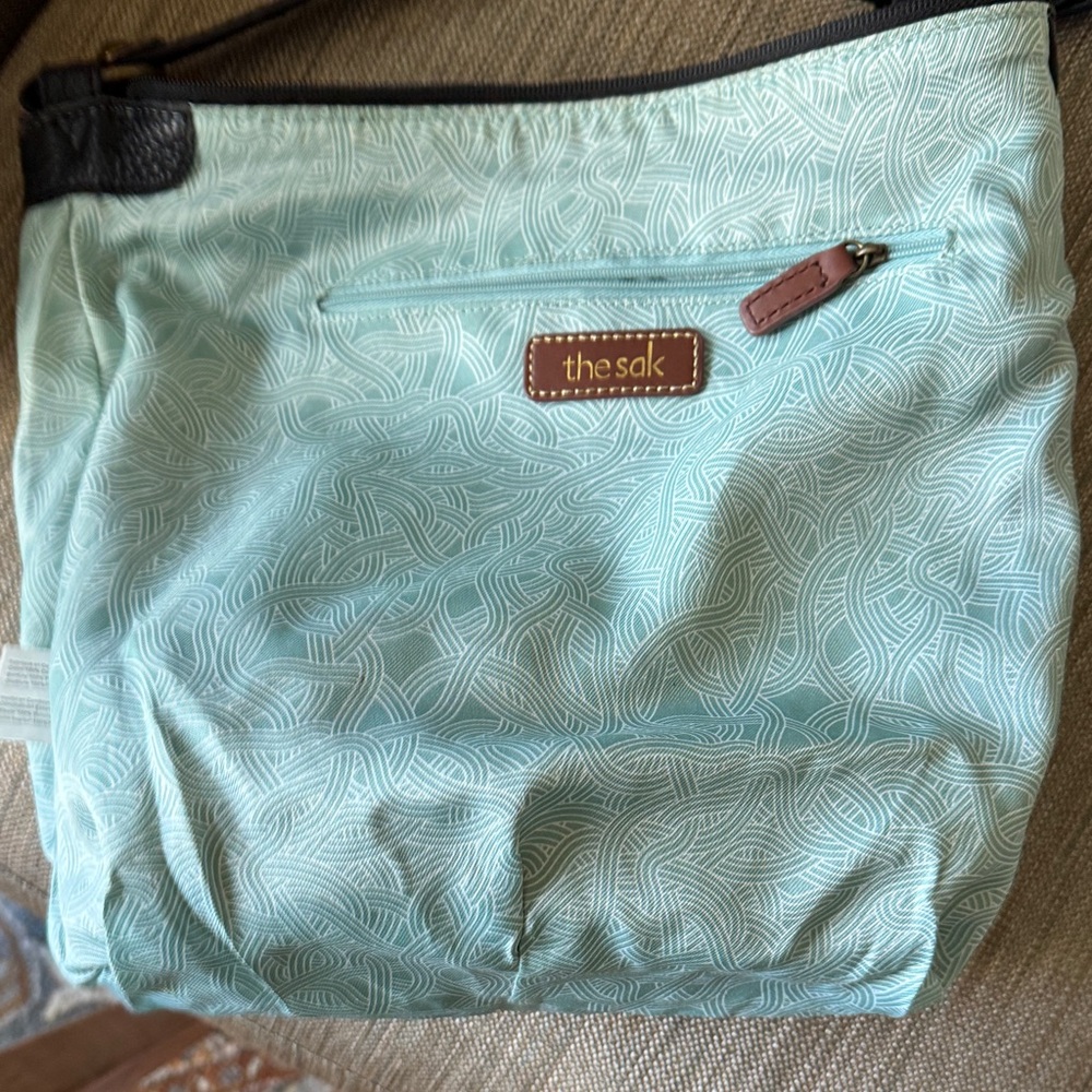 The Sak Iris Black Shoulder Bag - Picture 7 of 8